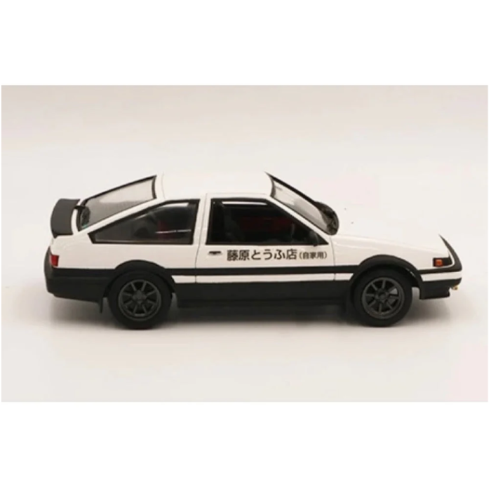 "Initial D" Toyota AE86 Trueno '83