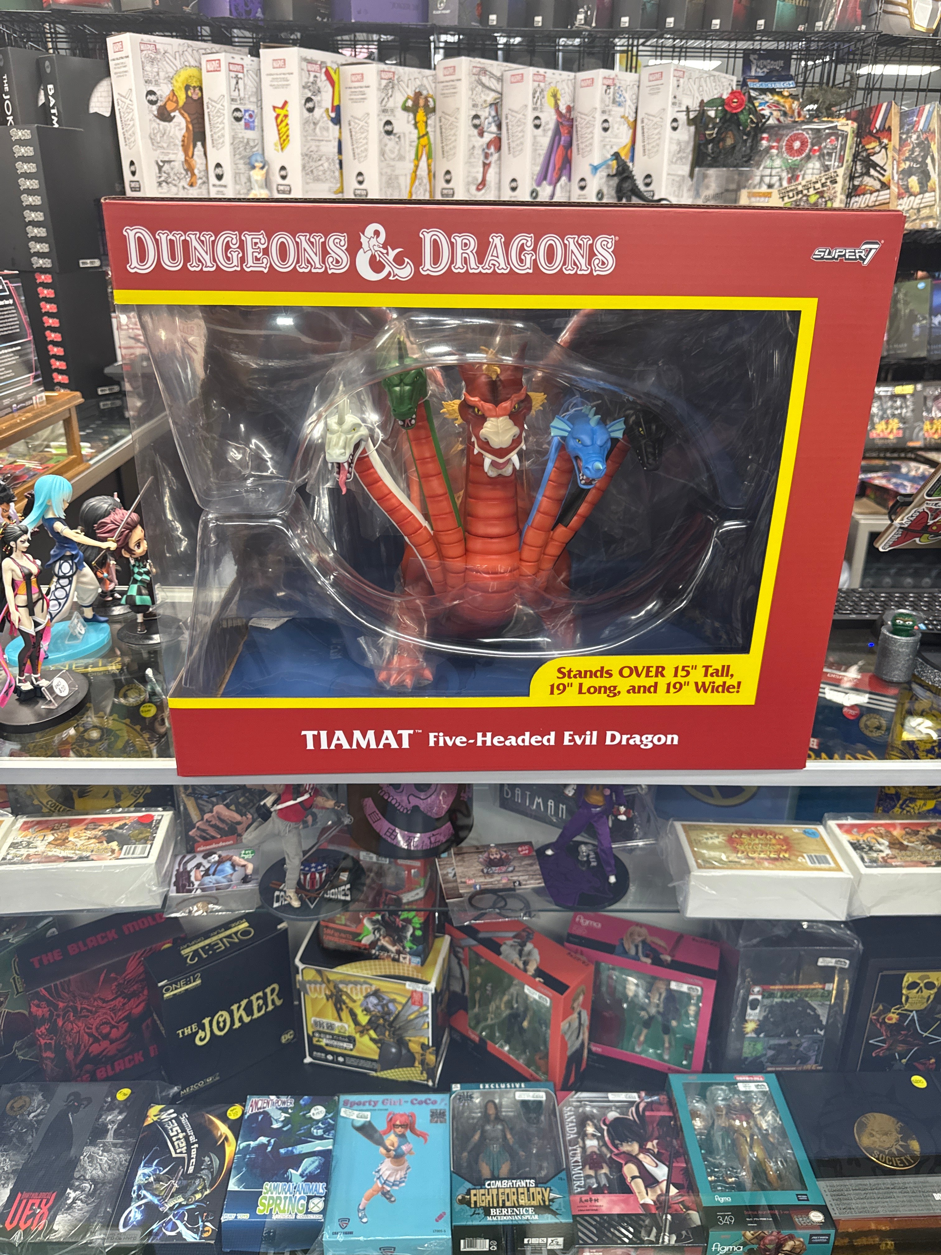 Super7 Dungeons and Dragons Tiamat- Five- headed monsters evil dragon